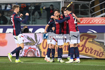2024-02-03 - Lewis Ferguson (Bologna Fc) celebrated by his teammate - BOLOGNA FC VS US SASSUOLO - ITALIAN SERIE A - SOCCER