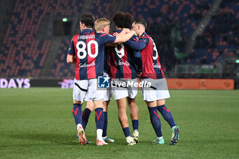 2024-02-03 - joshua Zirkzee(Bologna Fc) celebrated by his teammate - BOLOGNA FC VS US SASSUOLO - ITALIAN SERIE A - SOCCER