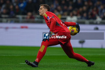 2024-02-04 - Wojciech Szczesny of Juventus FC seen in action during Serie A 2023/24 football match between FC Internazionale and Juventus FC at Giuseppe Meazza Stadium, Milan, Italy on February 04, 2024 - INTER - FC INTERNAZIONALE VS JUVENTUS FC - ITALIAN SERIE A - SOCCER