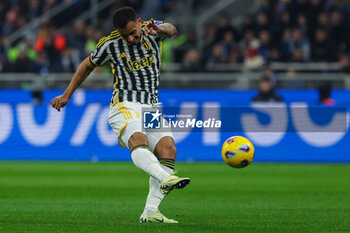 2024-02-04 - Luiz da Silva Danilo of Juventus FC seen in action during Serie A 2023/24 football match between FC Internazionale and Juventus FC at Giuseppe Meazza Stadium, Milan, Italy on February 04, 2024 - INTER - FC INTERNAZIONALE VS JUVENTUS FC - ITALIAN SERIE A - SOCCER