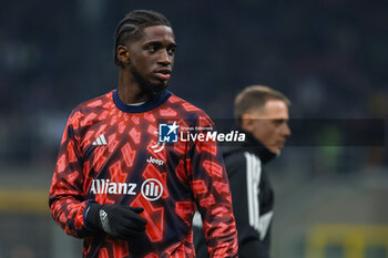 2024-02-04 - Samuel Iling-Junior of Juventus FC looks on during Serie A 2023/24 football match between FC Internazionale and Juventus FC at Giuseppe Meazza Stadium, Milan, Italy on February 04, 2024 - INTER - FC INTERNAZIONALE VS JUVENTUS FC - ITALIAN SERIE A - SOCCER