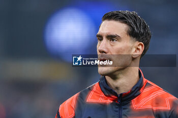 2024-02-04 - Dusan Vlahovic of Juventus FC looks on during Serie A 2023/24 football match between FC Internazionale and Juventus FC at Giuseppe Meazza Stadium, Milan, Italy on February 04, 2024 - INTER - FC INTERNAZIONALE VS JUVENTUS FC - ITALIAN SERIE A - SOCCER