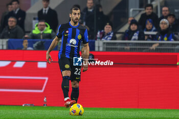 2024-02-04 - Henrikh Mkhitaryan of FC Internazionale seen in action during Serie A 2023/24 football match between FC Internazionale and Juventus FC at Giuseppe Meazza Stadium, Milan, Italy on February 04, 2024 - INTER - FC INTERNAZIONALE VS JUVENTUS FC - ITALIAN SERIE A - SOCCER