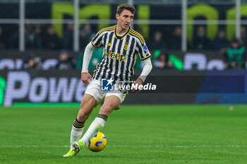 2024-02-04 - Andrea Cambiaso of Juventus FC seen in action during Serie A 2023/24 football match between FC Internazionale and Juventus FC at Giuseppe Meazza Stadium, Milan, Italy on February 04, 2024 - INTER - FC INTERNAZIONALE VS JUVENTUS FC - ITALIAN SERIE A - SOCCER