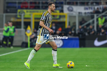 2024-02-04 - Federico Gatti of Juventus FC seen in action during Serie A 2023/24 football match between FC Internazionale and Juventus FC at Giuseppe Meazza Stadium, Milan, Italy on February 04, 2024 - INTER - FC INTERNAZIONALE VS JUVENTUS FC - ITALIAN SERIE A - SOCCER