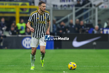 2024-02-04 - Federico Gatti of Juventus FC seen in action during Serie A 2023/24 football match between FC Internazionale and Juventus FC at Giuseppe Meazza Stadium, Milan, Italy on February 04, 2024 - INTER - FC INTERNAZIONALE VS JUVENTUS FC - ITALIAN SERIE A - SOCCER