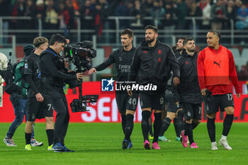 2024-02-11 - AC Milan players celebrate the victory at the end of the match during Serie A 2023/24 football match between AC Milan and SSC Napoli at San Siro Stadium, Milan, Italy on February 11, 2024 - AC MILAN VS SSC NAPOLI - ITALIAN SERIE A - SOCCER
