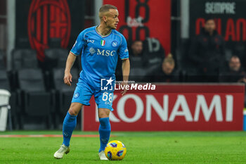 2024-02-11 - Stanislav Lobotka of SSC Napoli seen in action during Serie A 2023/24 football match between AC Milan and SSC Napoli at San Siro Stadium, Milan, Italy on February 11, 2024 - AC MILAN VS SSC NAPOLI - ITALIAN SERIE A - SOCCER