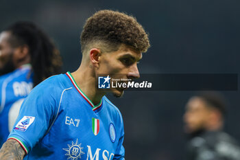 2024-02-11 - Giovanni Di Lorenzo of SSC Napoli looks on during Serie A 2023/24 football match between AC Milan and SSC Napoli at San Siro Stadium, Milan, Italy on February 11, 2024 - AC MILAN VS SSC NAPOLI - ITALIAN SERIE A - SOCCER