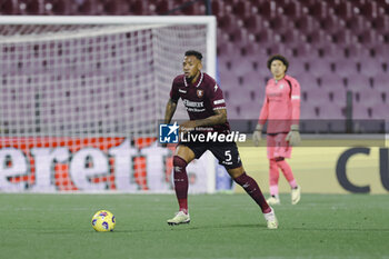 2024-02-09 - Salernitana's German defender Jerome Boateng controls the ball during the Serie A football match between Unione Sportiva Salernitana vs Empoli at the Arechi Stadium in Salerno on February 09, 2024. - US SALERNITANA VS EMPOLI FC - ITALIAN SERIE A - SOCCER