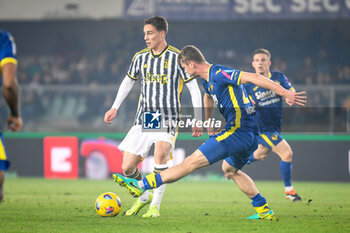 2024-02-17 - Verona's Pawel Dawidowicz in action against Juventus's Kenan Yildiz - HELLAS VERONA FC VS JUVENTUS FC - ITALIAN SERIE A - SOCCER