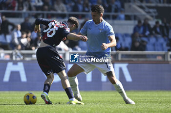 2024-02-18 - Alexis Saelemaekers of Bologna F.C. and Nicolo' Casale of S.S. Lazio during the 25th day of the Serie A Championship between S.S. Lazio vs Bologna F.C. 1909, 18 February 2024 at the Olympic Stadium in Rome. - SS LAZIO VS BOLOGNA FC - ITALIAN SERIE A - SOCCER