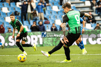 2024-02-24 - Andrea Pinamonti (Sassuolo) scores the gol of 1-1 - US SASSUOLO VS EMPOLI FC - ITALIAN SERIE A - SOCCER