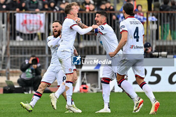 2024-03-03 - Cagliari Calcio's midfielder Jakub Jankto celebrates after scoring a goal with his teammates - EMPOLI FC VS CAGLIARI CALCIO - ITALIAN SERIE A - SOCCER