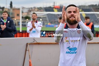 2024-03-03 - Cagliari Calcio's midfielder Nahitan Nandez celebrates the victory - EMPOLI FC VS CAGLIARI CALCIO - ITALIAN SERIE A - SOCCER