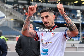 2024-03-03 - Cagliari Calcio's midfielder Alessandro Deiola celebrates the victory - EMPOLI FC VS CAGLIARI CALCIO - ITALIAN SERIE A - SOCCER