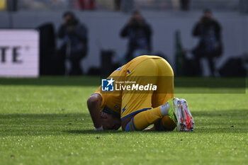 2024-03-03 - Walid Cheddira of Frosinone Calcio celebrates after scoring the gol of 1-0 during the 27th day of the Serie A Championship between Frosinone Calcio vs U.S. Lecce, 3 March 2024 at the Benito Stirpe Stadium, Frosinone, Italy. - FROSINONE CALCIO VS US LECCE - ITALIAN SERIE A - SOCCER