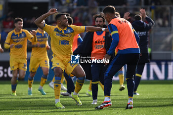 2024-03-03 - Walid Cheddira of Frosinone Calcio celebrates after scoring the gol of 1-0 during the 27th day of the Serie A Championship between Frosinone Calcio vs U.S. Lecce, 3 March 2024 at the Benito Stirpe Stadium, Frosinone, Italy. - FROSINONE CALCIO VS US LECCE - ITALIAN SERIE A - SOCCER