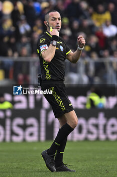 2024-03-03 - Referee Marco Guida during the 27th day of the Serie A Championship between Frosinone Calcio vs U.S. Lecce, 3 March 2024 at the Benito Stirpe Stadium, Frosinone, Italy. - FROSINONE CALCIO VS US LECCE - ITALIAN SERIE A - SOCCER