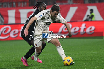 2024-03-02 - Edoardo Bove of AS Roma during the Italian Serie A football match between AC Monza and Inter AS Roma on 2 of March 2024 at U-Power stadium in Monza, Italy. Photo Tiziano Ballabio - AC MONZA VS AS ROMA - ITALIAN SERIE A - SOCCER