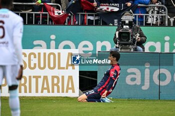 2024-03-09 - Eldor Shomurodov of Cagliari Calcio, Esultanza, Joy After scoring goal, - CAGLIARI CALCIO VS US SALERNITANA - ITALIAN SERIE A - SOCCER
