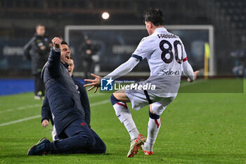 2024-03-15 - Bologna FC's midfielder Giovanni Fabbian celebrates after scoring a goal with Bologna FC's coach Thiago Motta - EMPOLI FC VS BOLOGNA FC - ITALIAN SERIE A - SOCCER
