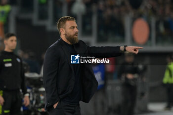 2024-03-17 - Daniele De Rossi coach of AS Roma;  during the Italian Football Championship League A 2023/2024 match between AS Roma vs US Sassuolo at the Olimpic Stadium in Rome on 17 March  2024. - AS ROMA VS US SASSUOLO - ITALIAN SERIE A - SOCCER