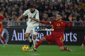 2024-03-17 - Gregoire Defrel (US Sassuolo); Lorenzo Pellegrini (AS Roma);  during the Italian Football Championship League A 2023/2024 match between AS Roma vs US Sassuolo at the Olimpic Stadium in Rome on 17 March  2024. - AS ROMA VS US SASSUOLO - ITALIAN SERIE A - SOCCER