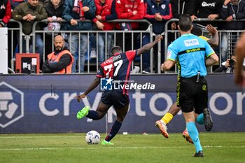 2024-04-01 - Zito Luvumbo of Cagliari Calcio - CAGLIARI CALCIO VS HELLAS VERONA FC - ITALIAN SERIE A - SOCCER