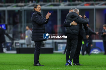 2024-04-01 - Simone Inzaghi Head Coach of FC Internazionale greets the fans during Serie A 2023/24 football match between FC Internazionale and Empoli FC at Giuseppe Meazza Stadium, Milan, Italy on April 01, 2024 - INTER - FC INTERNAZIONALE VS EMPOLI FC - ITALIAN SERIE A - SOCCER