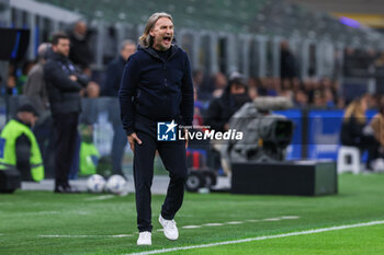 2024-04-01 - Davide Nicola Head Coach of Empoli FC shouts to his players during Serie A 2023/24 football match between FC Internazionale and Empoli FC at Giuseppe Meazza Stadium, Milan, Italy on April 01, 2024 - INTER - FC INTERNAZIONALE VS EMPOLI FC - ITALIAN SERIE A - SOCCER