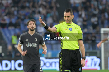 2024-03-30 - Andrea Colombo referee during the Italian Football Championship League A 2023/2024 match between SS Lazio vs Juventus FC at the Olimpic Stadium in Rome on 30 March 2024. - SS LAZIO VS JUVENTUS FC - ITALIAN SERIE A - SOCCER