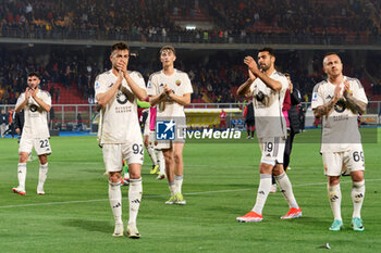 2024-04-01 - Players of AS Roma greet the fans - US LECCE VS AS ROMA - ITALIAN SERIE A - SOCCER