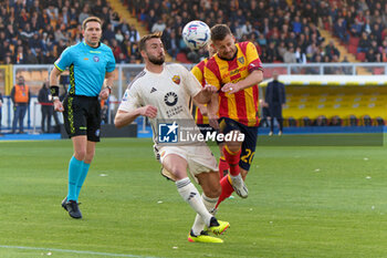 2024-04-01 - Ylber Ramadani of US Lecce in action against Bryan Cristante of AS Roma - US LECCE VS AS ROMA - ITALIAN SERIE A - SOCCER