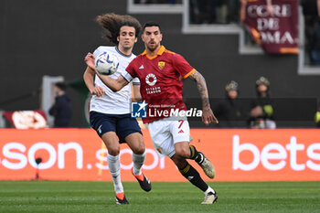 2024-04-06 - Lorenzo Pellegrini of A.S. Roma and Matteo Guendouzi of S.S. Lazio during the 31th day of the Serie A Championship between A.S. Roma vs S.S. Lazio, 6 April, 2024 at the Olympic Stadium in Rome, Italy. - AS ROMA VS SS LAZIO - ITALIAN SERIE A - SOCCER