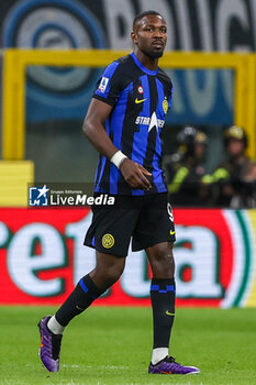 2024-04-14 - Marcus Thuram of FC Internazionale seen in action during Serie A 2023/24 football match between FC Internazionale and Cagliari Calcio at Giuseppe Meazza Stadium, Milan, Italy on April 14, 2024 - INTER - FC INTERNAZIONALE VS CAGLIARI CALCIO - ITALIAN SERIE A - SOCCER