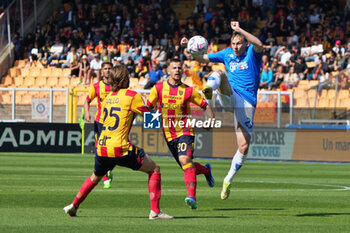 2024-04-13 - Szymon Zurkowski of Empoli FC in action against Ylber Ramadani of US Lecce - US LECCE VS EMPOLI FC - ITALIAN SERIE A - SOCCER