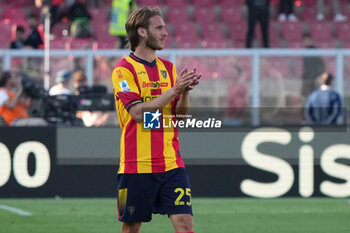 2024-04-13 - Antonino Gallo of US Lecce applauds fans - US LECCE VS EMPOLI FC - ITALIAN SERIE A - SOCCER