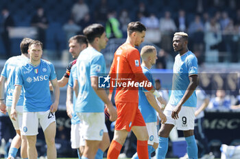 2024-04-14 - Sec napoli looks dejected during the Serie A football match between SSC Napoli and Frosinone at the Diego Armando Maradona Stadium in Naples, southern Italy, on April 14, 2024. - SSC NAPOLI VS FROSINONE CALCIO - ITALIAN SERIE A - SOCCER