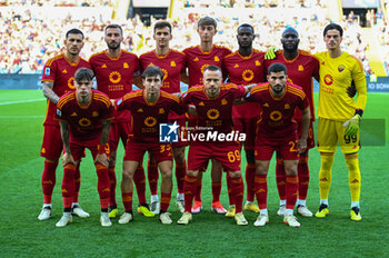 2024-04-14 - AS Roma for team photo lined up - UDINESE CALCIO VS AS ROMA - ITALIAN SERIE A - SOCCER