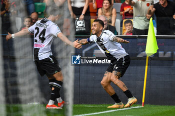 2024-04-14 - Udinese's Roberto Maximiliano Pereyra celebrates after scoring a goal 1-0 - UDINESE CALCIO VS AS ROMA - ITALIAN SERIE A - SOCCER