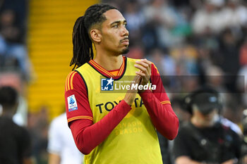 2024-04-14 - Roma’s Chris Smalling greets the fans at the end of the match - UDINESE CALCIO VS AS ROMA - ITALIAN SERIE A - SOCCER