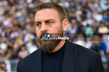2024-04-14 - Roma's Head Coach Daniele De Rossi portrait - UDINESE CALCIO VS AS ROMA - ITALIAN SERIE A - SOCCER