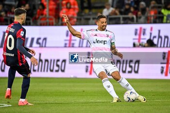2024-04-19 - Luiz Da Silva Danilo of Juventus FC - CAGLIARI CALCIO VS JUVENTUS FC - ITALIAN SERIE A - SOCCER