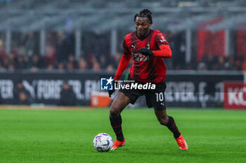 2024-04-22 - Rafael Leao of AC Milan seen in action during Serie A 2023/24 football match between AC Milan and FC Internazionale at San Siro Stadium, Milan, Italy on April 22, 2024 - AC MILAN VS INTER - FC INTERNAZIONALE - ITALIAN SERIE A - SOCCER