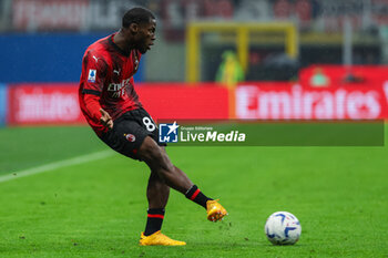 2024-04-22 - Yunus Musah of AC Milan seen in action during Serie A 2023/24 football match between AC Milan and FC Internazionale at San Siro Stadium, Milan, Italy on April 22, 2024 - AC MILAN VS INTER - FC INTERNAZIONALE - ITALIAN SERIE A - SOCCER