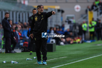 2024-04-28 - Ivan Juric Head Coach of Torino FC gestures during Serie A 2023/24 football match between FC Internazionale and Torino FC at Giuseppe Meazza Stadium, Milan, Italy on April 28, 2024 - INTER - FC INTERNAZIONALE VS TORINO FC - ITALIAN SERIE A - SOCCER