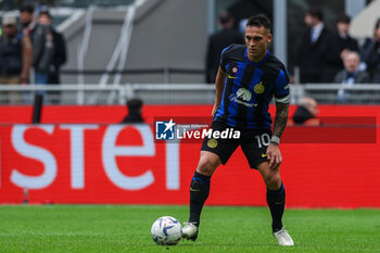 2024-04-28 - Lautaro Martinez of FC Internazionale seen in action during Serie A 2023/24 football match between FC Internazionale and Torino FC at Giuseppe Meazza Stadium, Milan, Italy on April 28, 2024 - INTER - FC INTERNAZIONALE VS TORINO FC - ITALIAN SERIE A - SOCCER