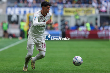 2024-04-28 - Raoul Bellanova of Torino FC seen in action during Serie A 2023/24 football match between FC Internazionale and Torino FC at Giuseppe Meazza Stadium, Milan, Italy on April 28, 2024 - INTER - FC INTERNAZIONALE VS TORINO FC - ITALIAN SERIE A - SOCCER