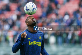 2024-04-28 - Marcus Thuram of FC Internazionale warms up during Serie A 2023/24 football match between FC Internazionale and Torino FC at Giuseppe Meazza Stadium, Milan, Italy on April 28, 2024 - INTER - FC INTERNAZIONALE VS TORINO FC - ITALIAN SERIE A - SOCCER